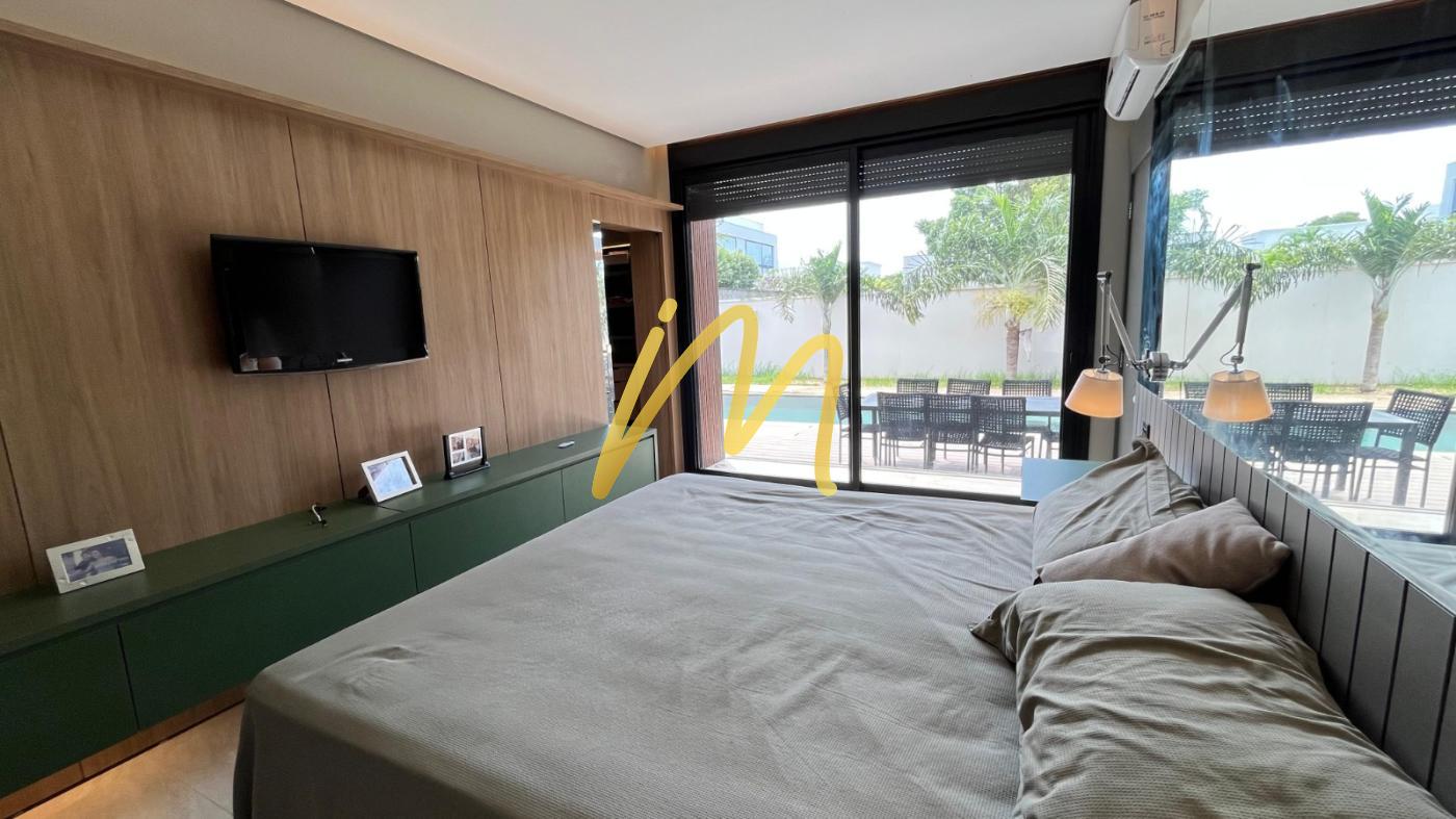 Casa de Condomínio à venda com 3 quartos, 600m² - Foto 11