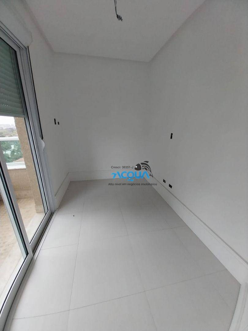 Apartamento à venda com 3 quartos, 175m² - Foto 5