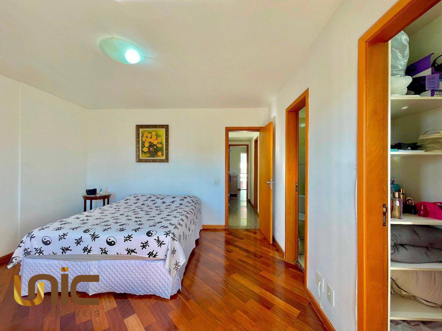 Casa de Condomínio à venda com 4 quartos, 258m² - Foto 19