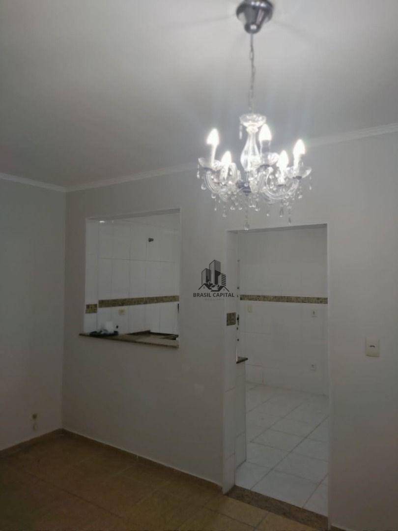 Sobrado à venda com 4 quartos, 230m² - Foto 3