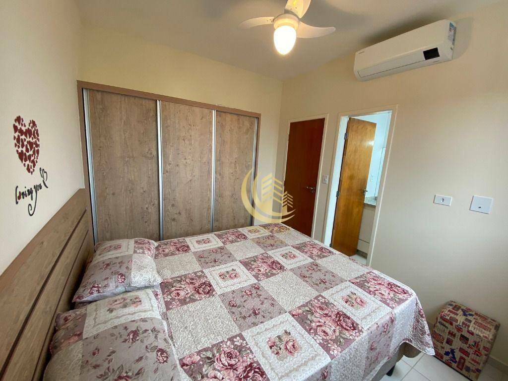 Apartamento à venda com 2 quartos, 75m² - Foto 2