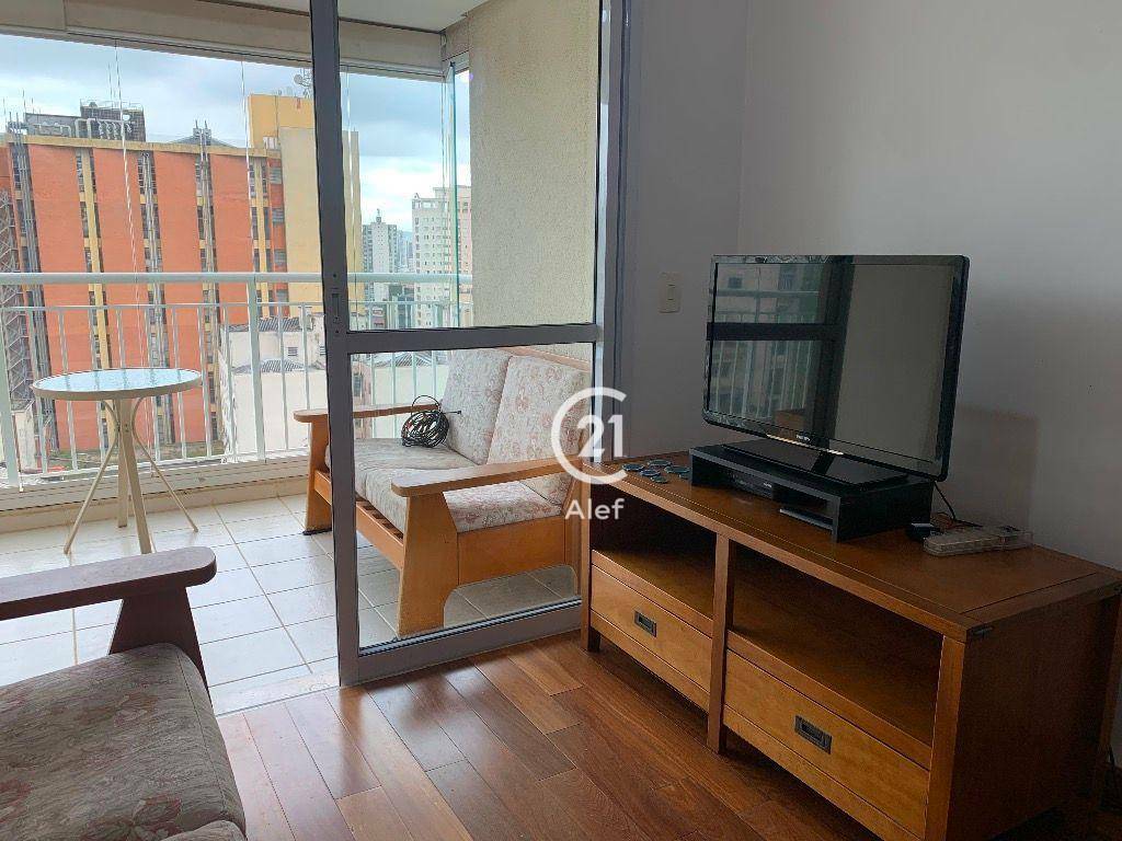 Apartamento à venda com 2 quartos, 67m² - Foto 1