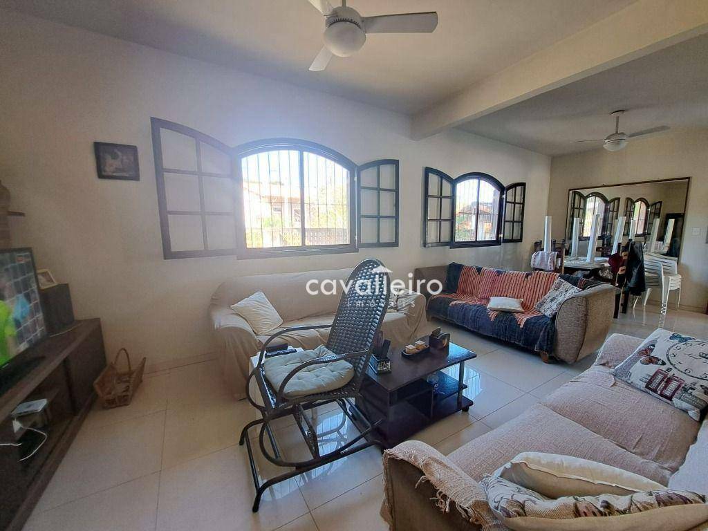 Casa à venda com 5 quartos, 214m² - Foto 30