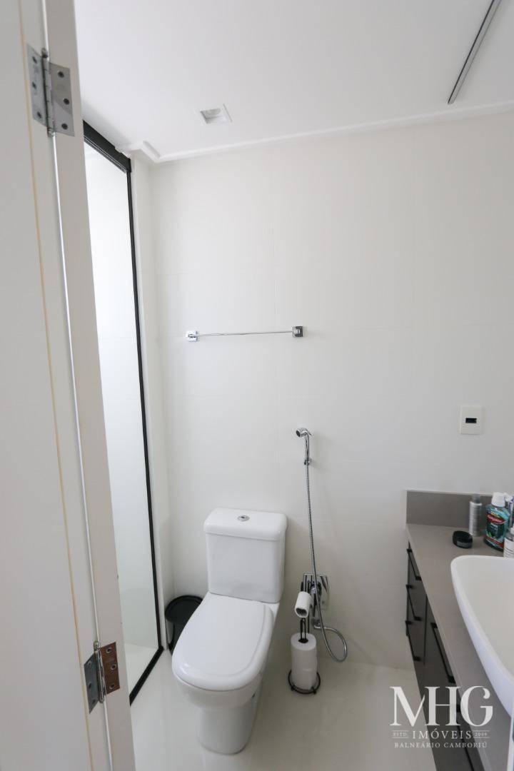 Apartamento à venda com 3 quartos, 164m² - Foto 19