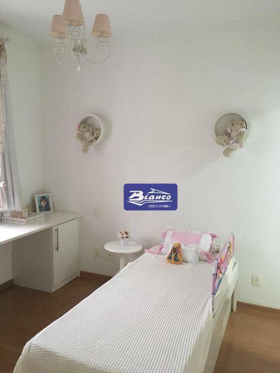 Apartamento à venda com 3 quartos, 190m² - Foto 30