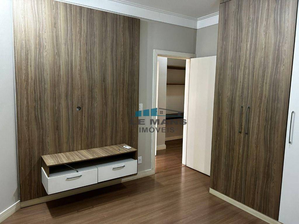 Casa à venda com 2 quartos, 140m² - Foto 8