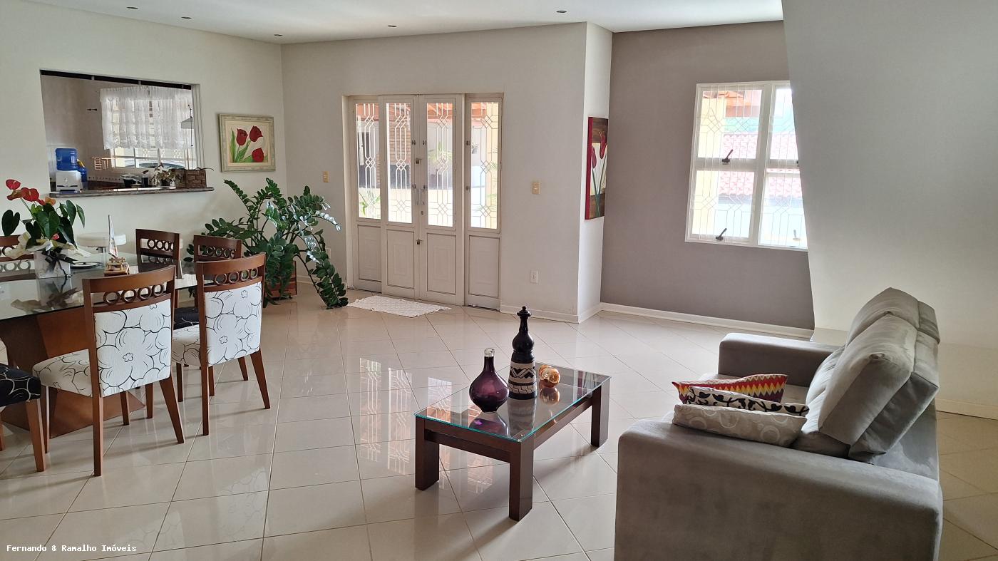 Casa à venda com 3 quartos, 450m² - Foto 23