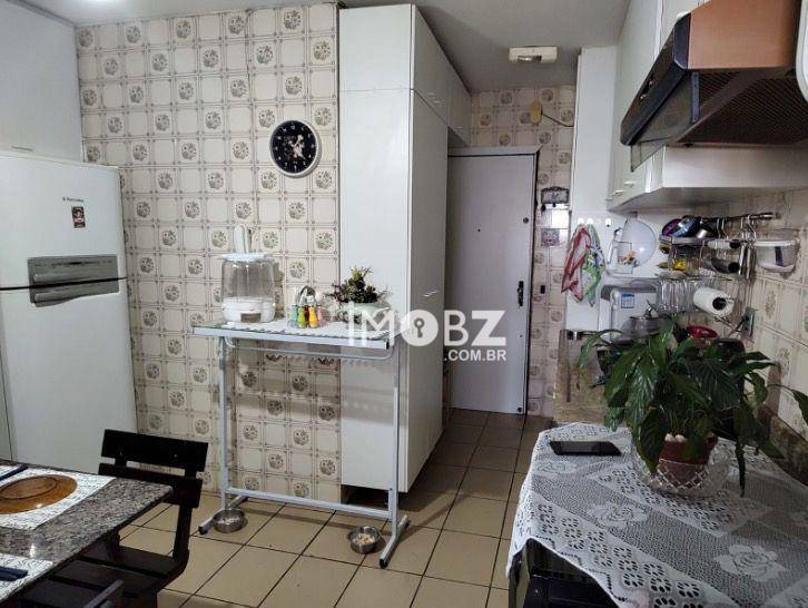 Apartamento à venda com 2 quartos, 110m² - Foto 16