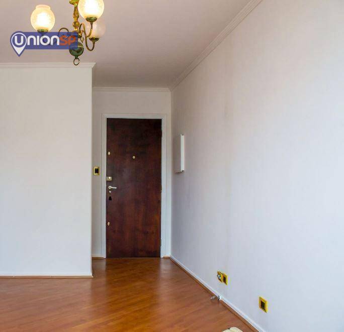 Apartamento à venda com 2 quartos, 80m² - Foto 3