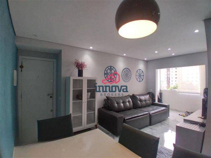 Apartamento à venda com 2 quartos, 64m² - Foto 3