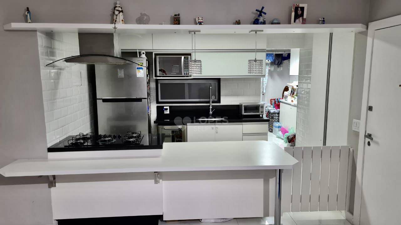 Apartamento à venda com 3 quartos, 130m² - Foto 3