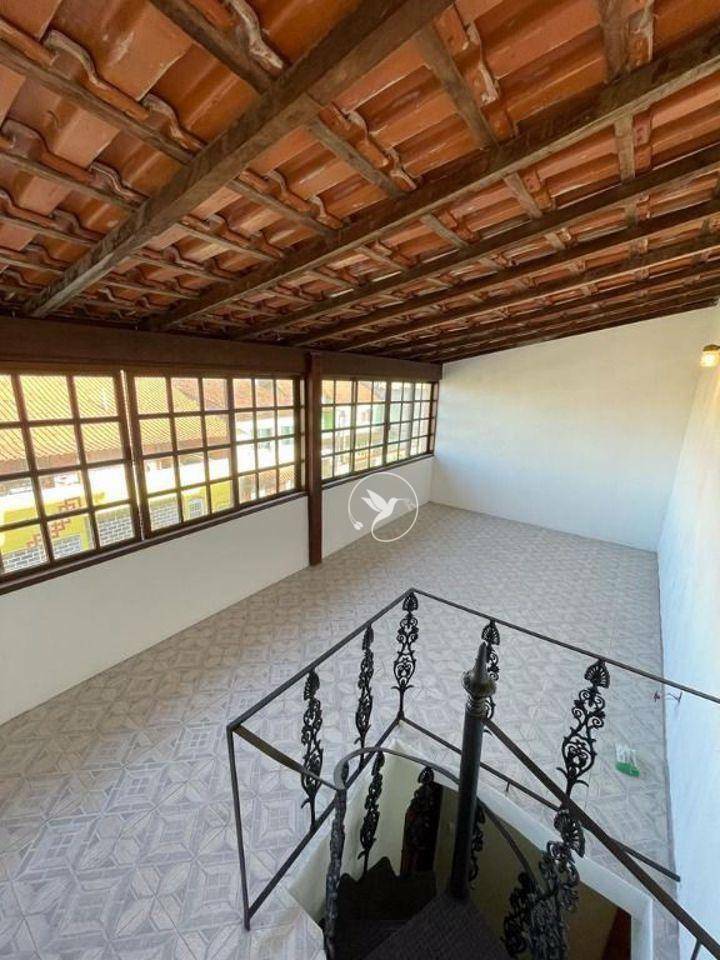 Casa de Condomínio à venda com 3 quartos, 220m² - Foto 22