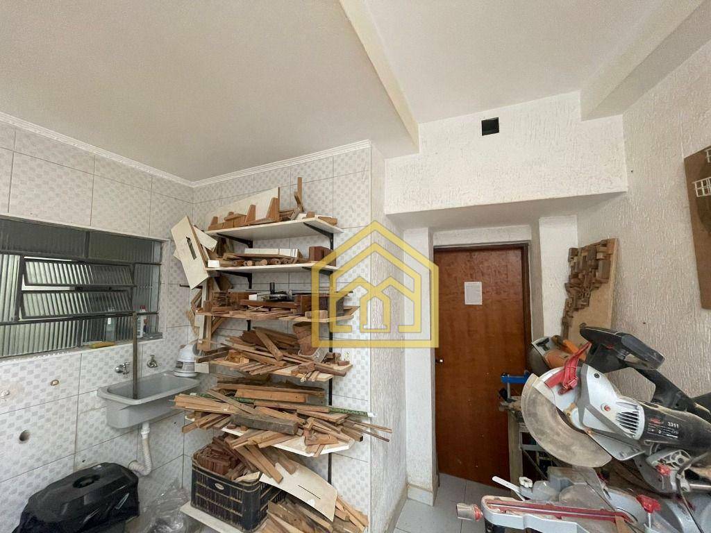 Sobrado à venda com 4 quartos, 237m² - Foto 29