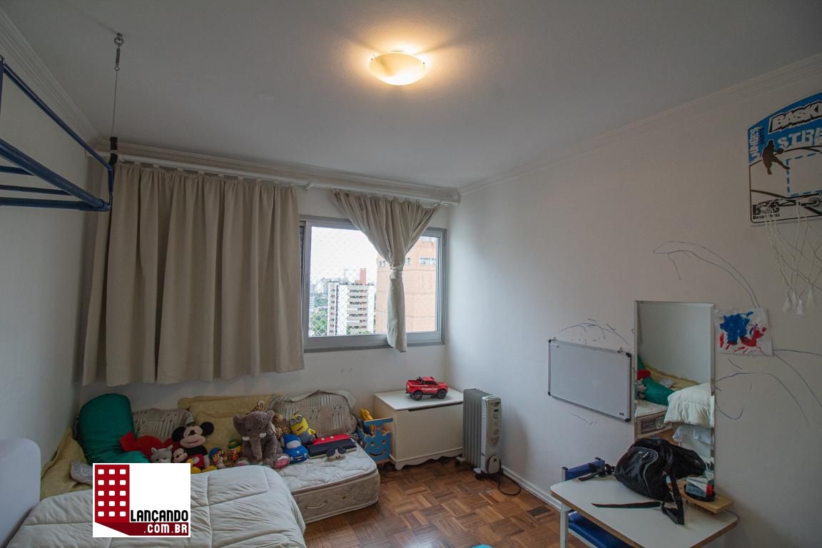 Apartamento à venda com 3 quartos, 138m² - Foto 2