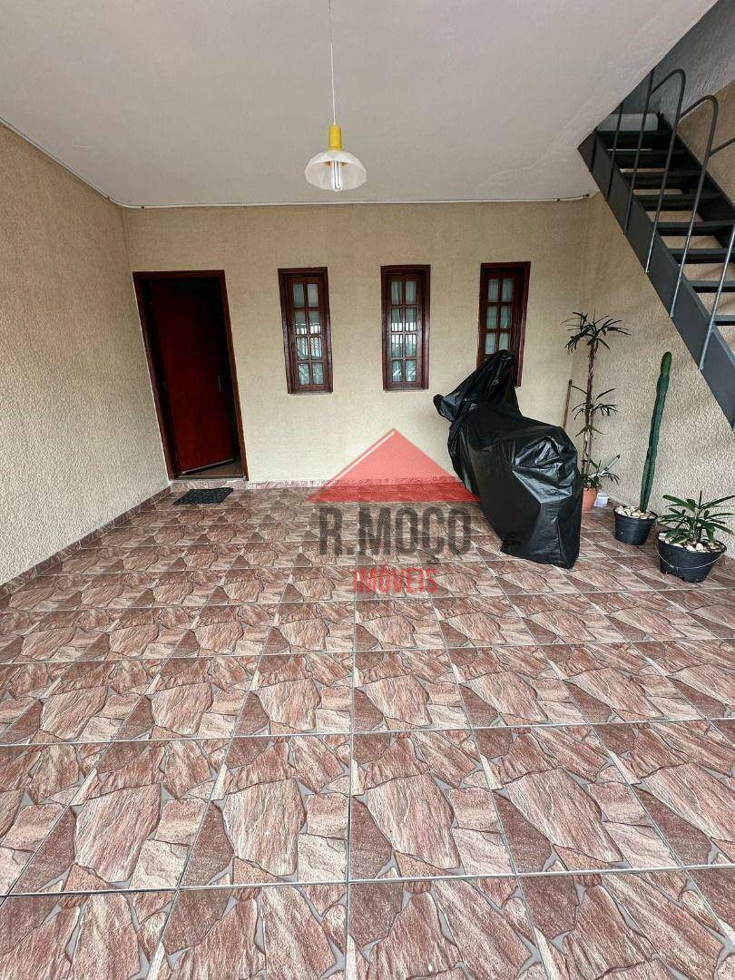 Sobrado à venda com 2 quartos, 100m² - Foto 1