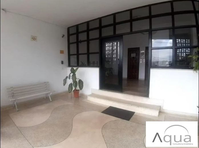 Apartamento à venda com 2 quartos, 72m² - Foto 6