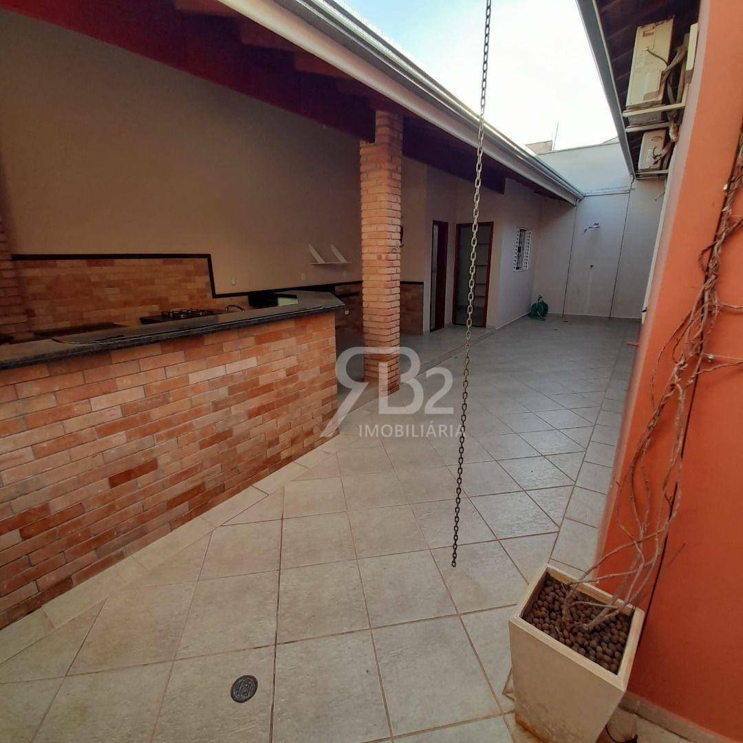 Casa à venda com 3 quartos, 186m² - Foto 8