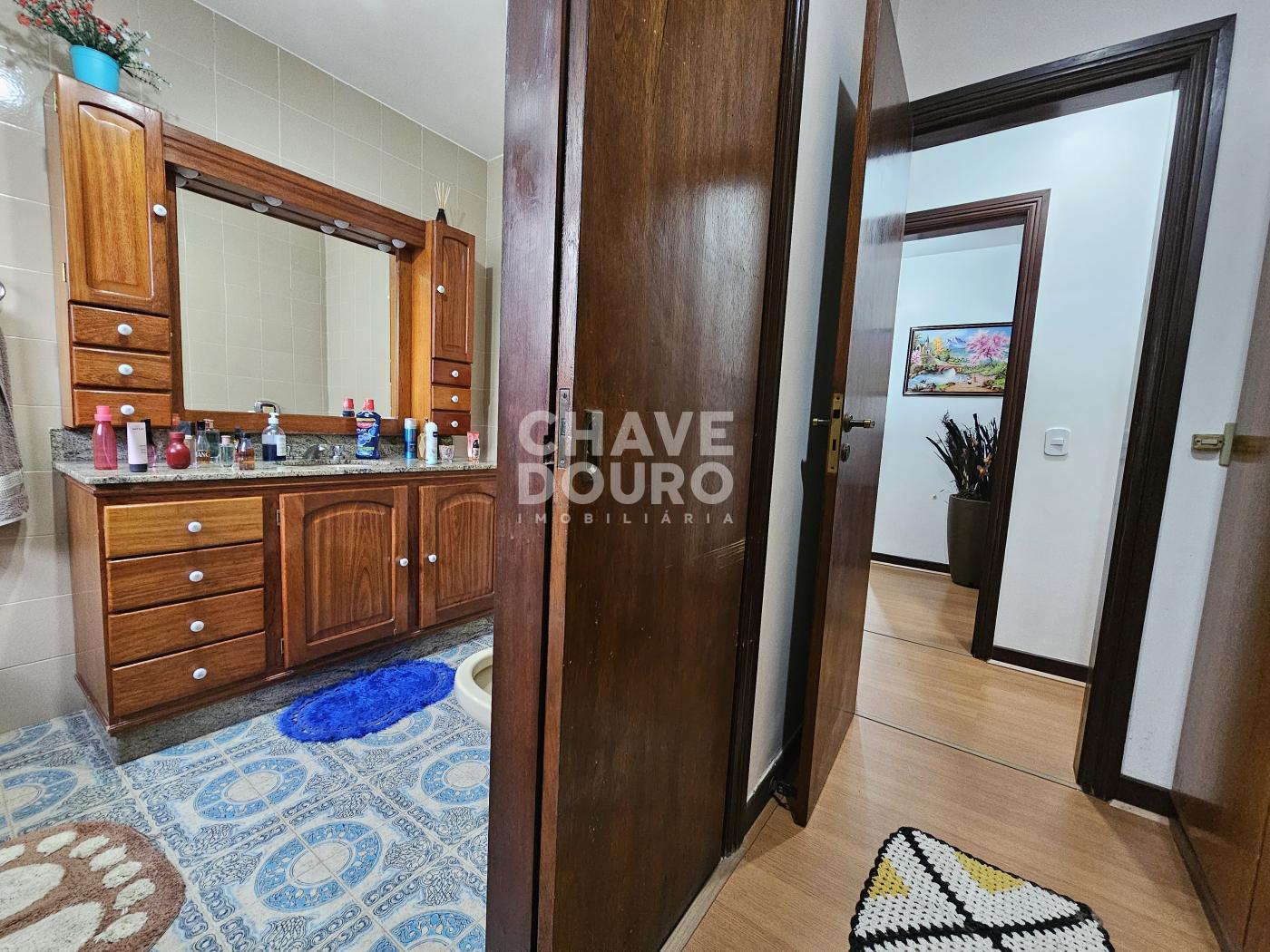 Apartamento à venda com 4 quartos, 257m² - Foto 12