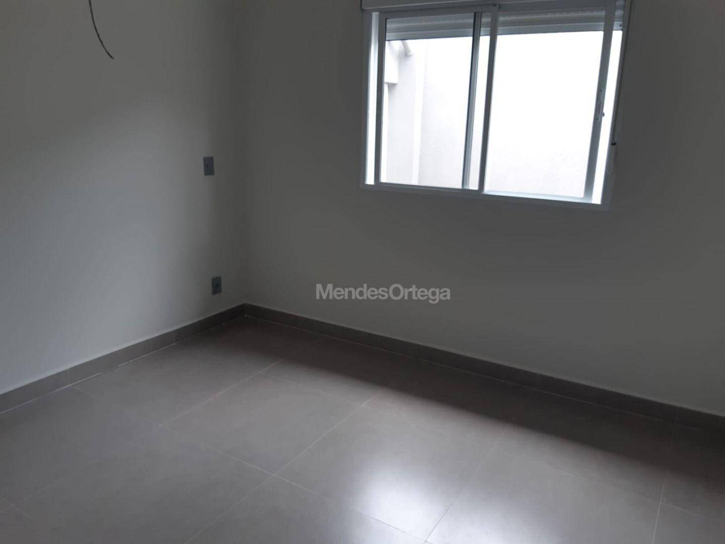 Casa à venda com 3 quartos, 207m² - Foto 11