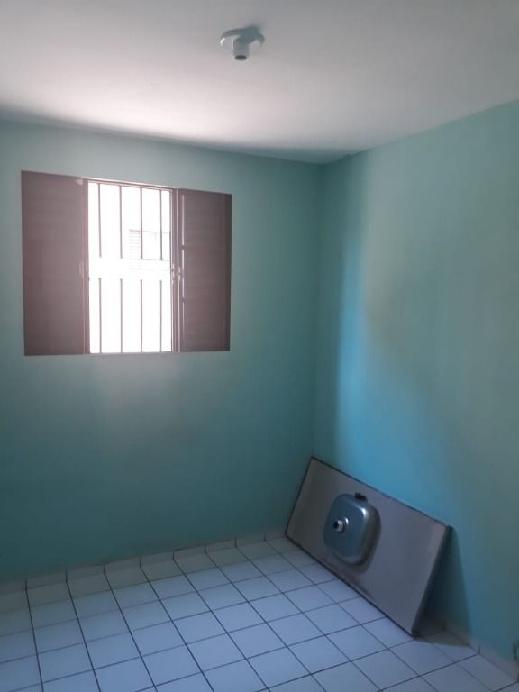 Apartamento à venda com 2 quartos, 43m² - Foto 9