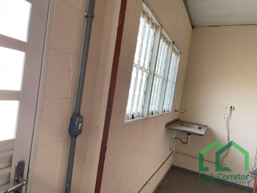 Depósito-Galpão-Armazém à venda e aluguel, 750m² - Foto 11