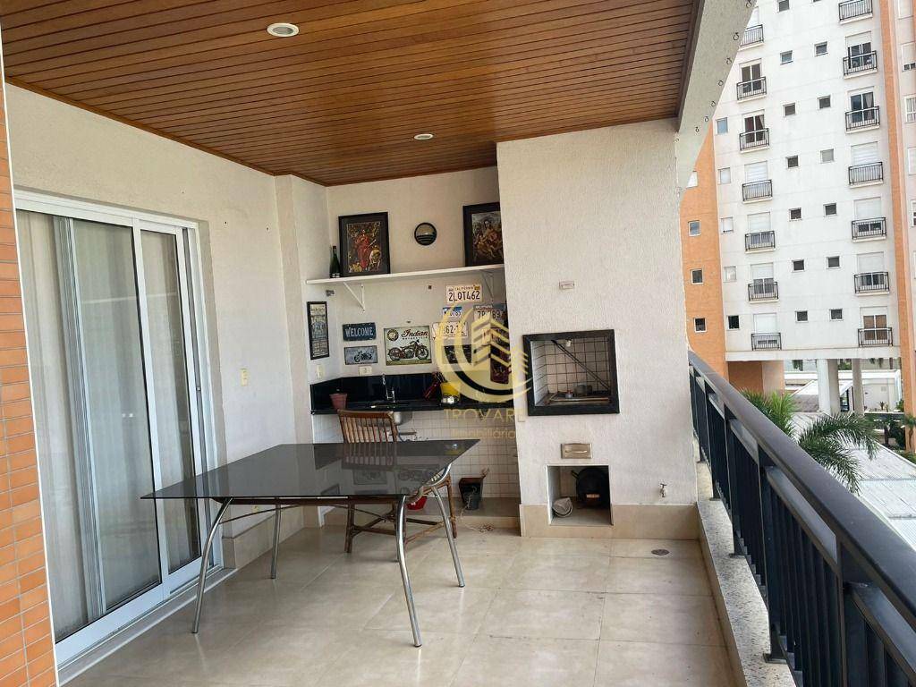 Apartamento à venda com 3 quartos, 253m² - Foto 3