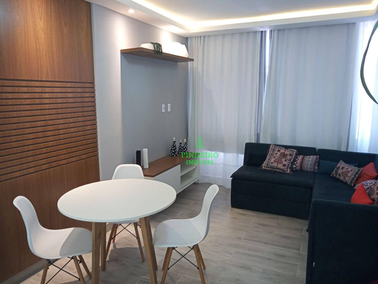 Apartamento à venda com 2 quartos, 75m² - Foto 4