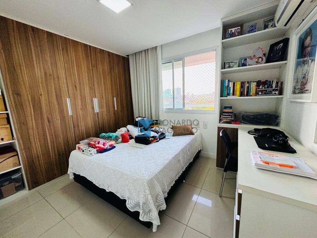 Apartamento à venda com 3 quartos, 111m² - Foto 12