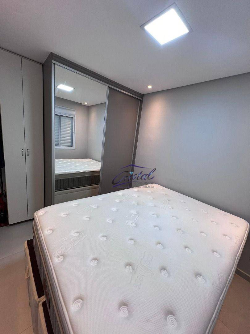 Apartamento à venda com 2 quartos, 40m² - Foto 15