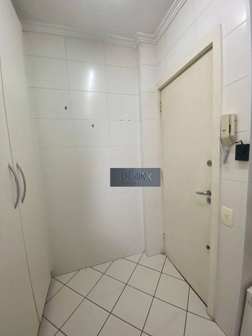 Apartamento à venda com 2 quartos, 95m² - Foto 18