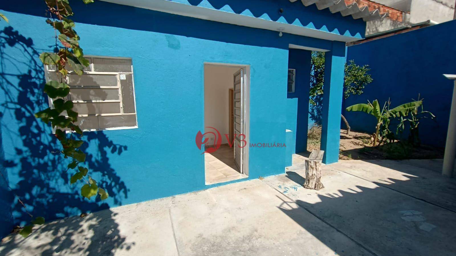 Casa à venda com 2 quartos, 65m² - Foto 14