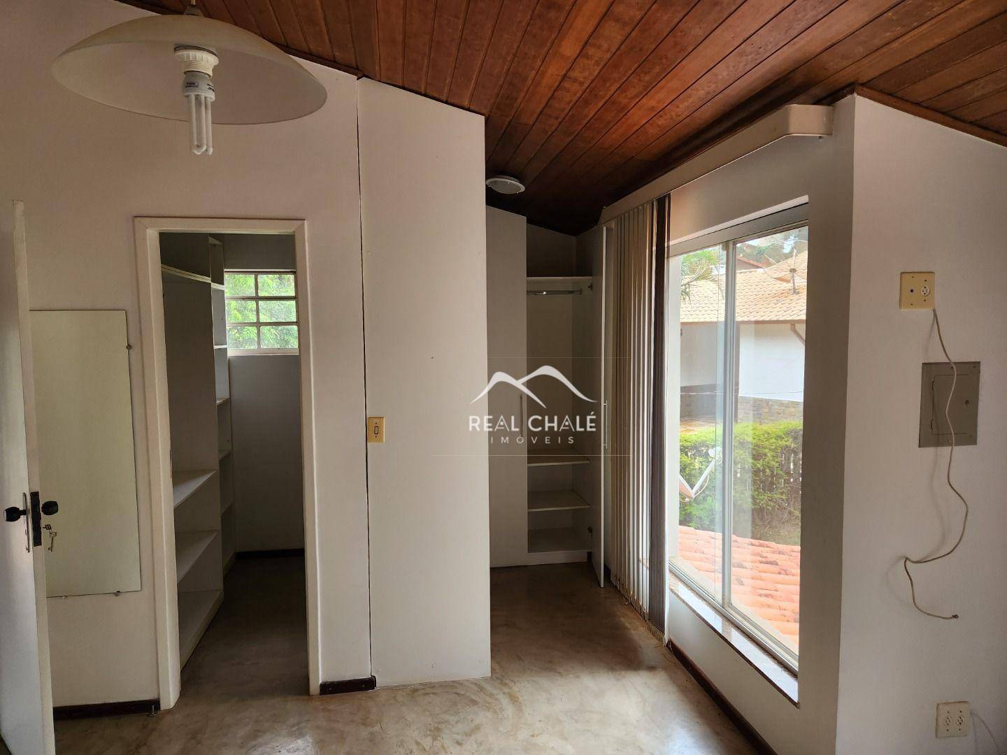 Casa de Condomínio à venda com 3 quartos, 260m² - Foto 11