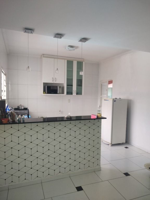 Sobrado à venda com 3 quartos, 240m² - Foto 27