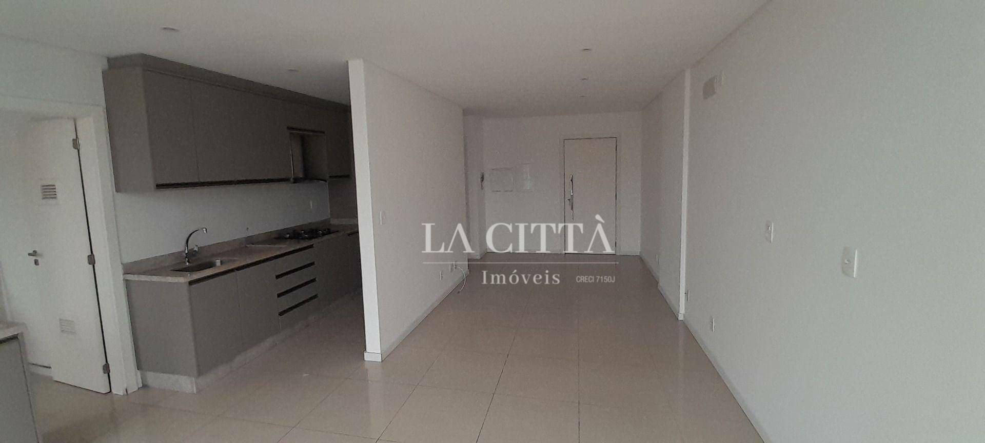 Apartamento à venda com 2 quartos, 75m² - Foto 21