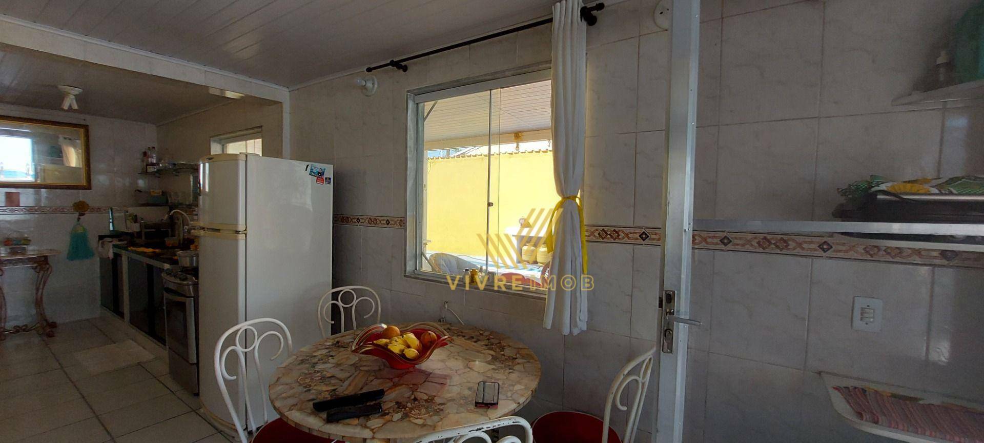 Casa à venda com 2 quartos, 130m² - Foto 25