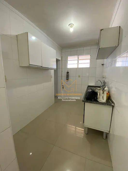 Apartamento à venda com 3 quartos, 106m² - Foto 4