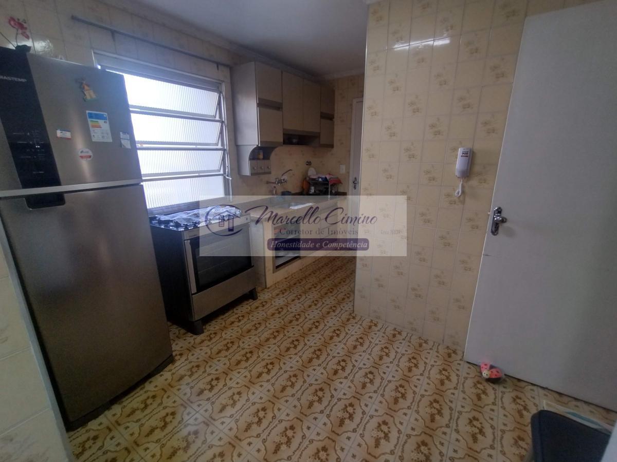 Apartamento para alugar com 2 quartos, 72m² - Foto 14