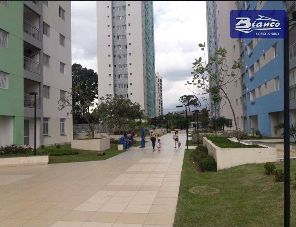 Apartamento à venda com 2 quartos, 52m² - Foto 31