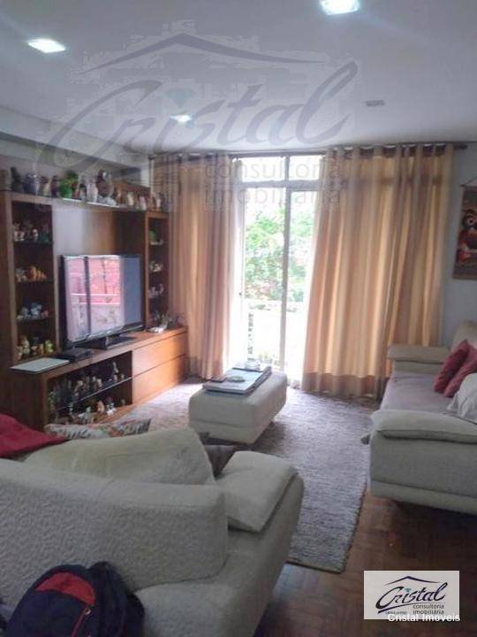 Apartamento à venda com 3 quartos, 140m² - Foto 1