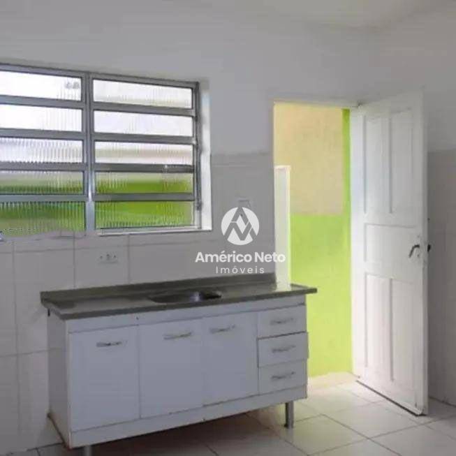 Sobrado à venda com 2 quartos, 150m² - Foto 6