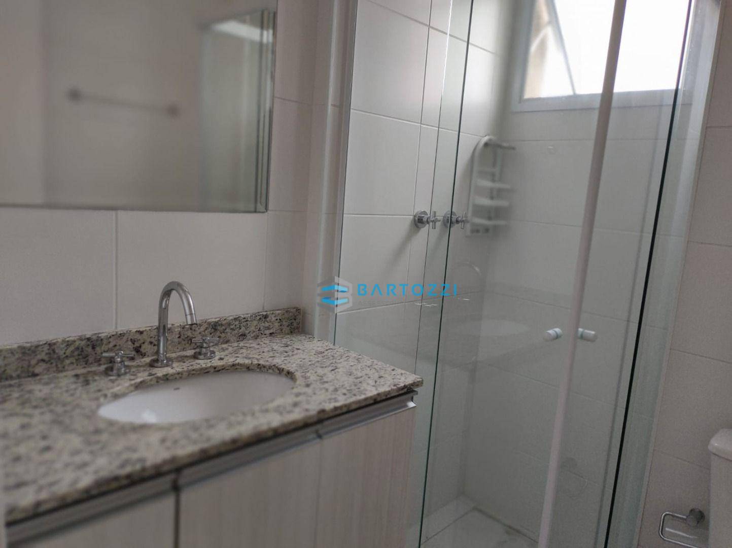 Apartamento à venda com 2 quartos, 63m² - Foto 12