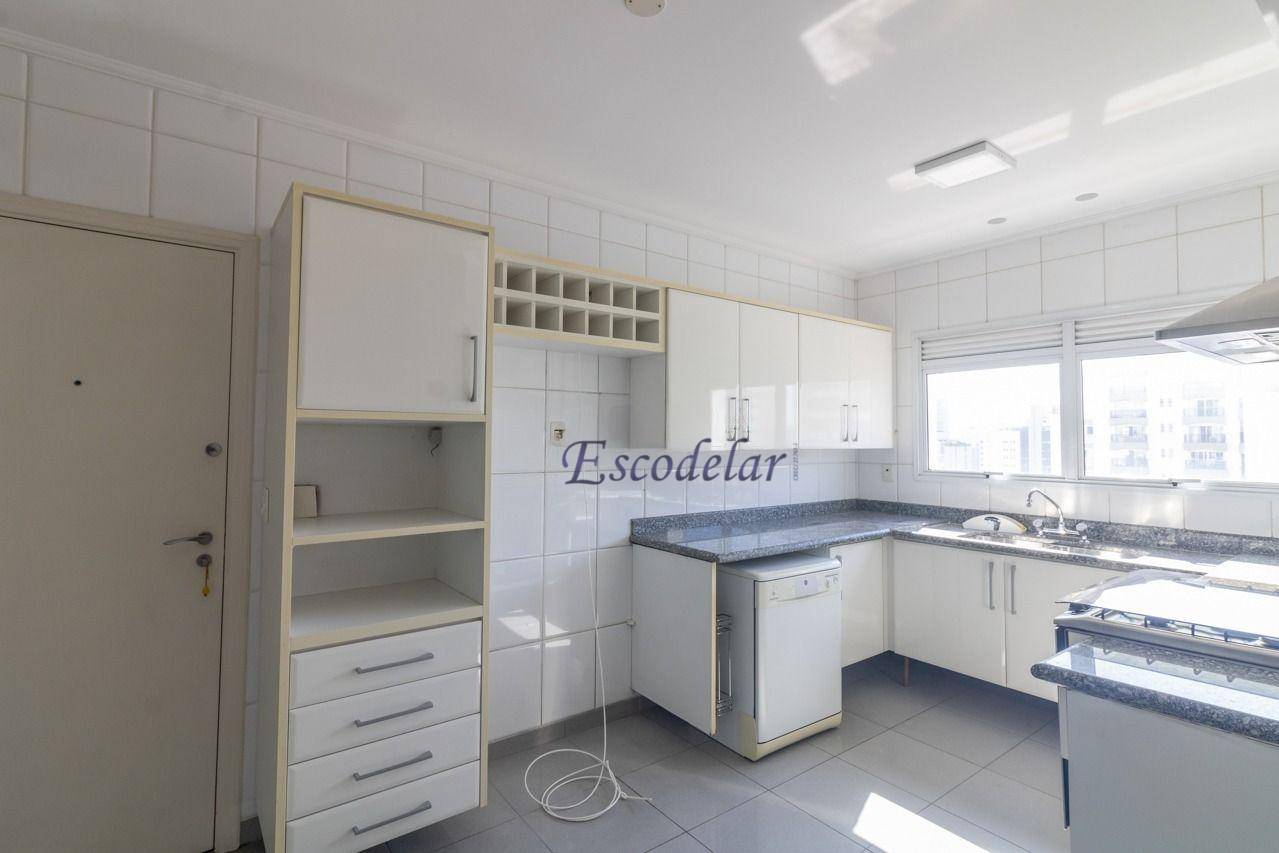 Apartamento para alugar com 3 quartos, 155m² - Foto 9