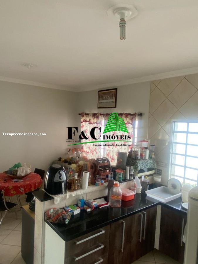 Casa à venda com 3 quartos, 400m² - Foto 21