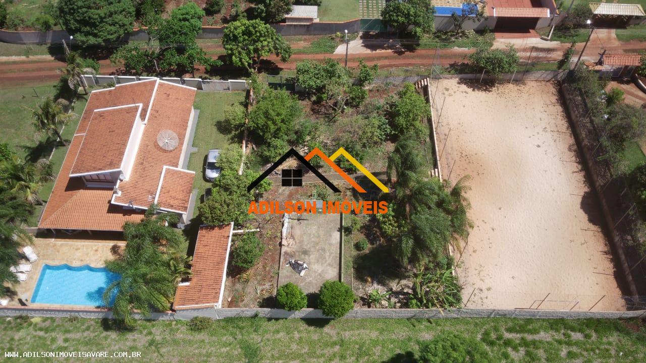 Loteamento e Condomínio à venda com 3 quartos, 1200m² - Foto 1