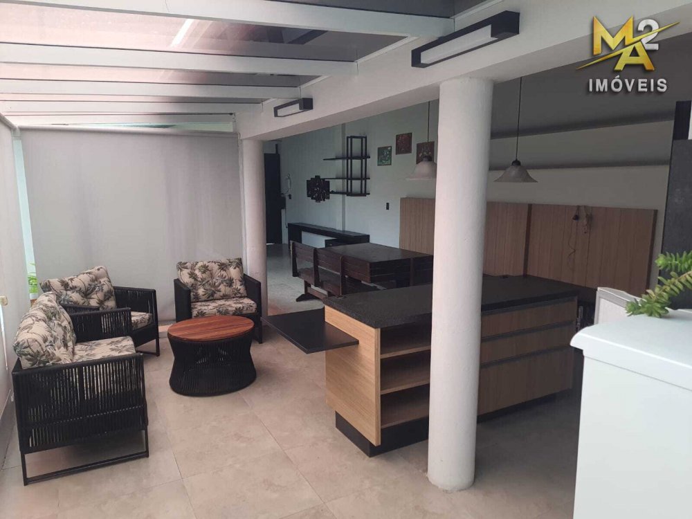 Casa à venda com 4 quartos, 300m² - Foto 32