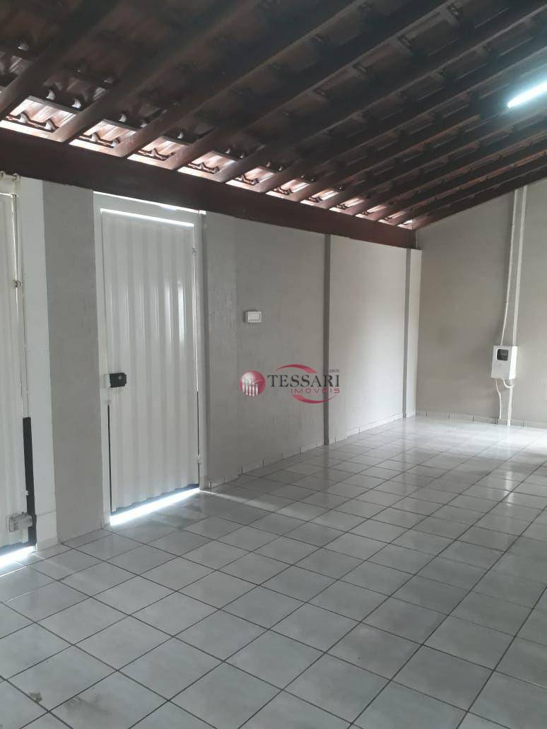 Casa à venda com 2 quartos, 180m² - Foto 3