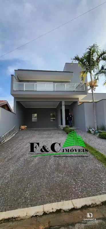 Casa de Condomínio à venda com 4 quartos, 346m² - Foto 1