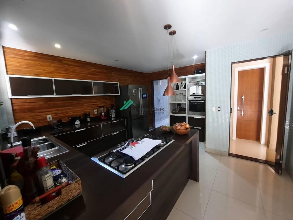 Casa à venda com 3 quartos, 420m² - Foto 12