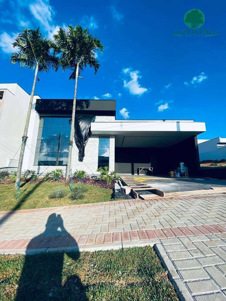 Casa de Condomínio à venda com 3 quartos, 191m² - Foto 2