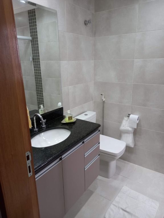 Apartamento à venda com 3 quartos, 198m² - Foto 35